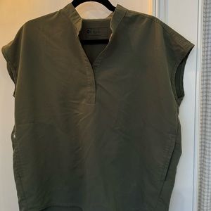 Figs collared scrub top
